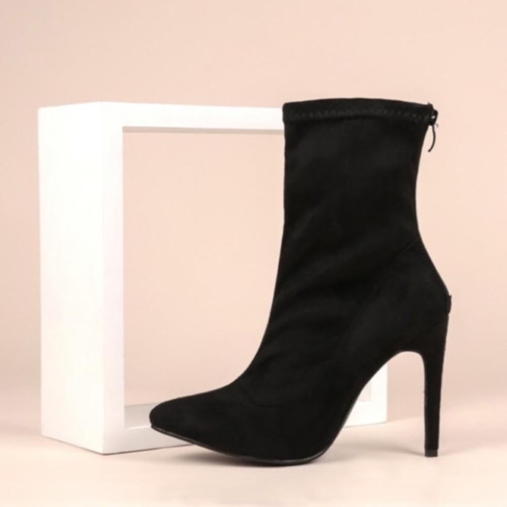 Ankle boots - Picture 2 of 2